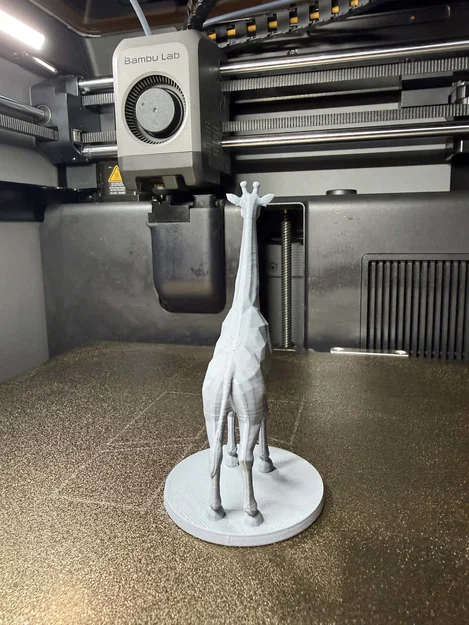 Tượng Hươu Cao Cổ Low Poly – Mô hình in 3D trang trí bàn làm việc - Image 4