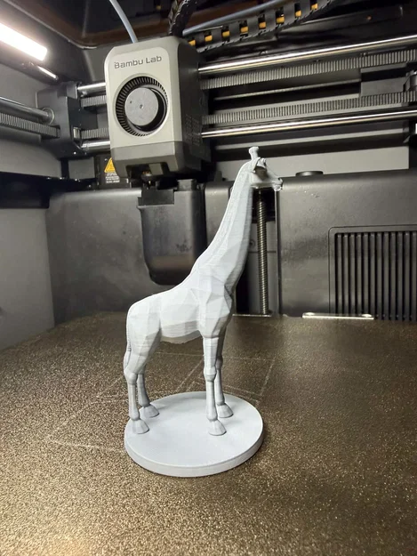 Tượng Hươu Cao Cổ Low Poly – Mô hình in 3D trang trí bàn làm việc - Image 5