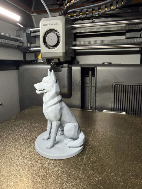 Tượng Chó Canh Giữ Low Poly – Mẫu In 3D Chất Lượng Cao - Image 4