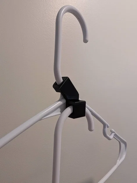 Móc nối dài treo quần áo - Image 1