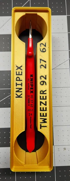 Khay Đựng Kẹp Cách Điện Knipex 92 27 62 Chuẩn Gridfinity 1x4 - Image 1