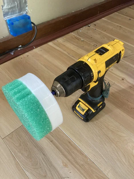 Bộ chuyển đổi máy khoan Drill Daddy cho miếng rửa chén Scrub Daddy - Image 1