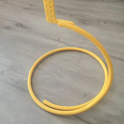 Khung gắn vật thể lơ lửng trên bánh kem (Cake frame)