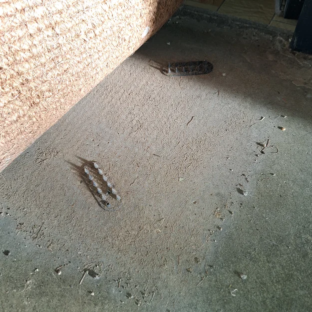 Bộ kẹp chống trơn trượt cho thảm xơ dừa - Image 1