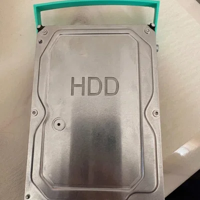 Tay cầm rút ổ cứng cho hệ thống NAS