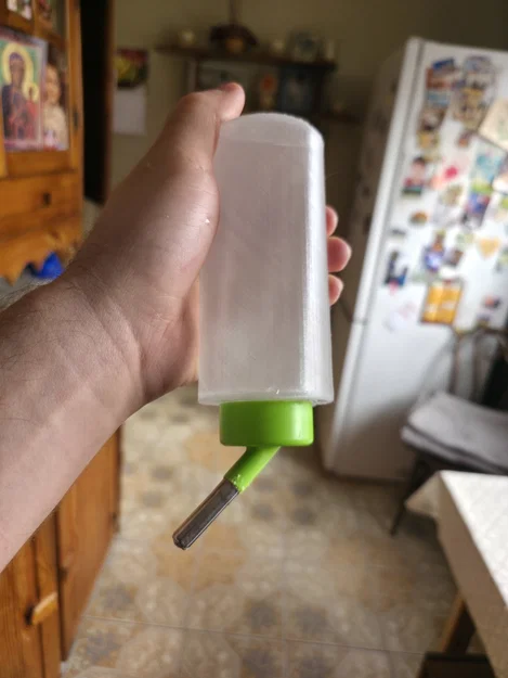 Bình nước 330ml tự in cho chuột hamster, rat - Image 1