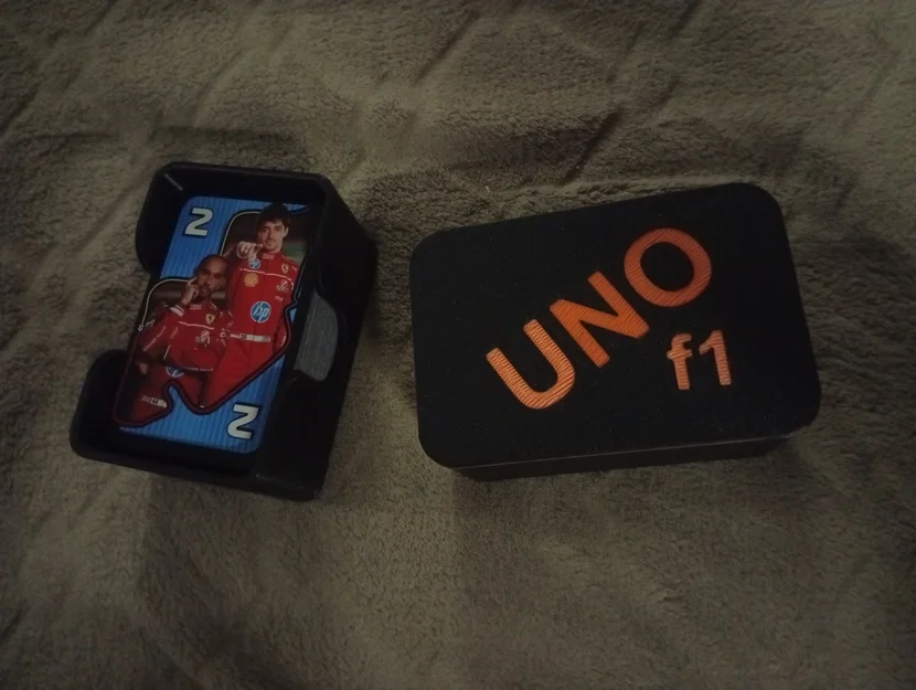 Hộp đựng bài UNO phiên bản F1 in 3D cực chất - Image 1