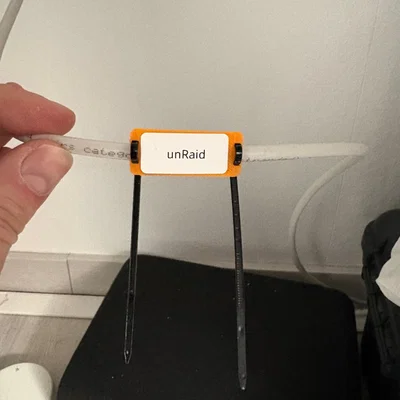 Thẻ đánh dấu cáp cho nhãn dán 30mm x 14mm