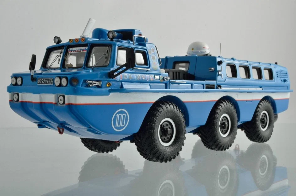 Mô hình xe cứu hộ lội nước ZIL-4906 Blue Bird in 3D ấn tượng - Image 2