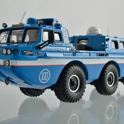 Mô hình xe cứu hộ lội nước ZIL-4906 Blue Bird in 3D ấn tượng