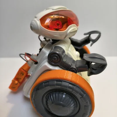 Lốp xe in 3D thay thế cho robot Clementoni MIO bền bỉ và bám tốt