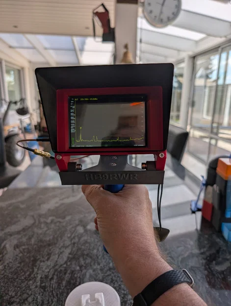 Bộ thu định vị sóng vô tuyến cầm tay Hand-Funk-Peil-Empfänger - Image 1