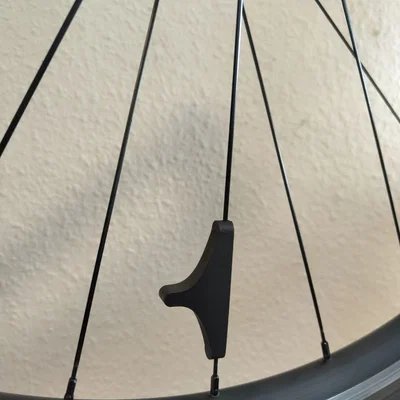 Dụng cụ cố định nan hoa xe đạp (Bladed Spoke Holder) in 3D tùy biến