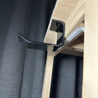 Giá treo tai nghe dưới gầm bàn 3D thông minh và gọn gàng