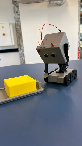 Mô hình Robot Otto Pass the Butter - Image 5