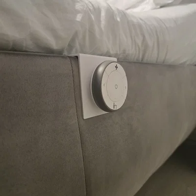 Giá đỡ Remote IKEA Trådfri cho giường Hollandia