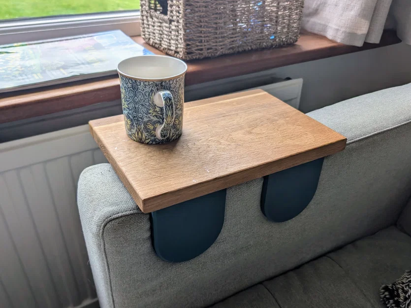 Bàn gắn tay vịn ghế sofa (Sofa armrest table) - Image 1