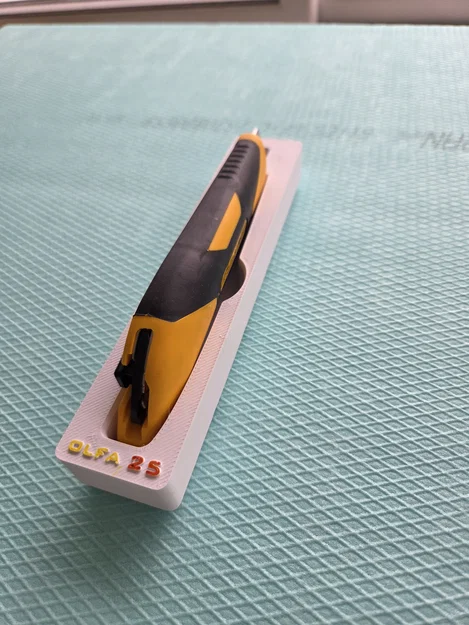 Khay đựng dao rọc giấy Olfa XH-AL 25cm chuẩn Gridfinity - Image 1