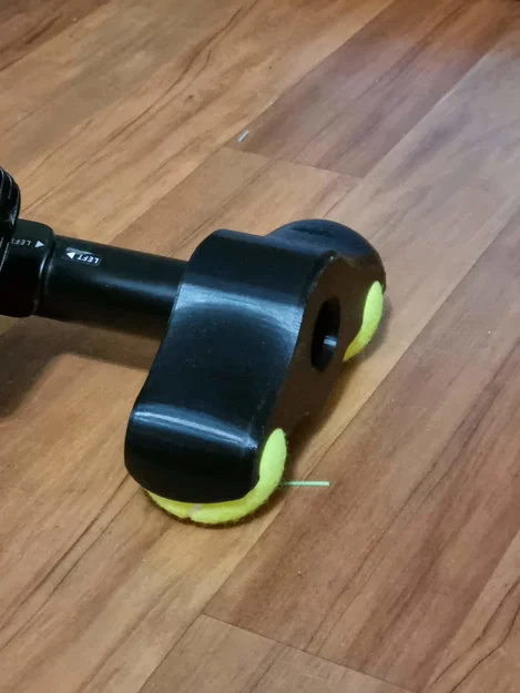 Đế lót chân bằng bóng tennis cho máy tập Van Rysel D100 (ống 40.3 mm) - Image 2