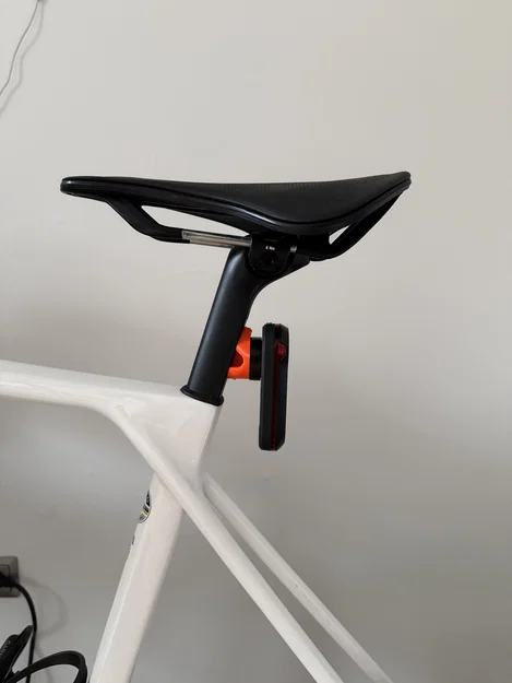 Ngàm chuyển gắn Garmin Varia cho cốt yên Canyon - 2 phiên bản - Image 6