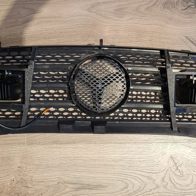 Ngàm gắn đèn LED lưới tản nhiệt cho Mercedes Vito Viano Marco Polo W639