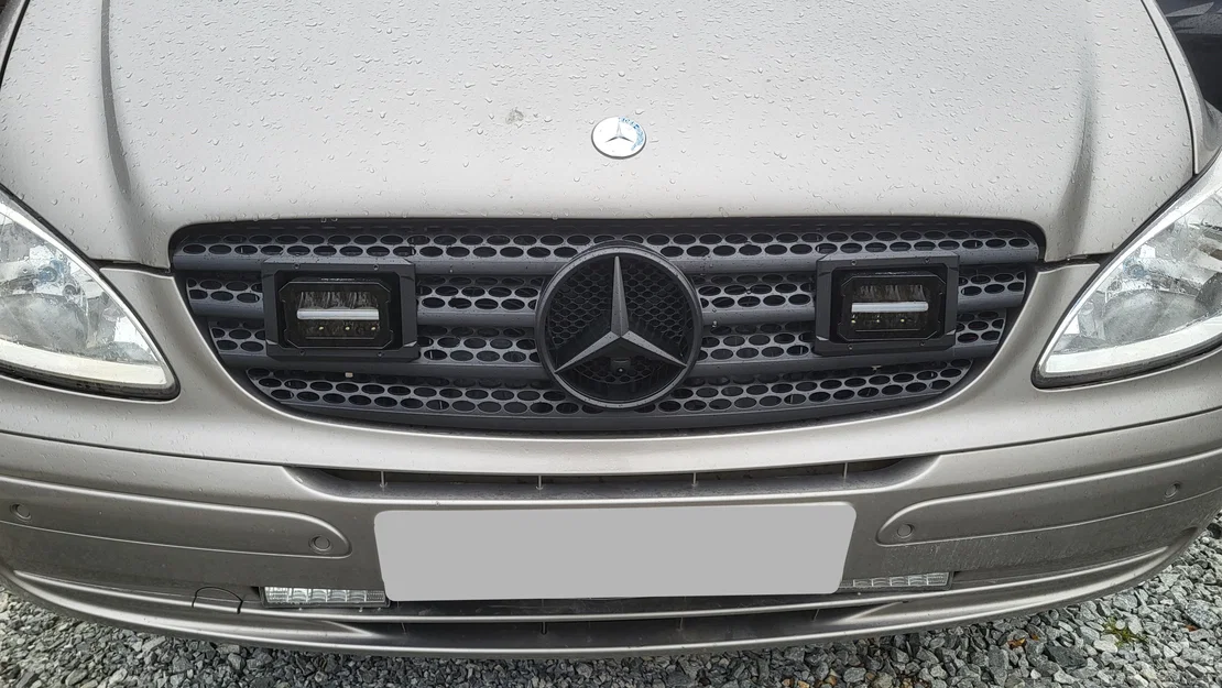 Ngàm gắn đèn LED lưới tản nhiệt cho Mercedes Vito Viano Marco Polo W639 - Image 5