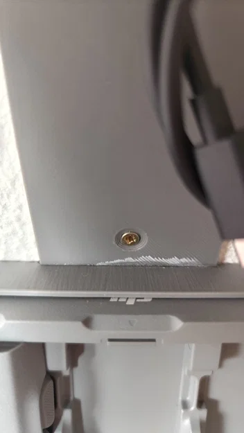 Giá treo tường cho DJI Neo 2 và trạm sạc pin 3 trong 1 - Image 4