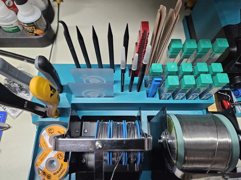 Khay đế Bodenplatte Lötplatz: Sắp xếp bàn làm việc hàn linh kiện - Image 1