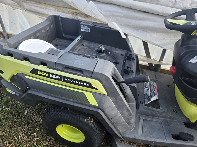 Giá đỡ yên tương thích cho máy cắt cỏ Ryobi T42Li 80V - Image 6