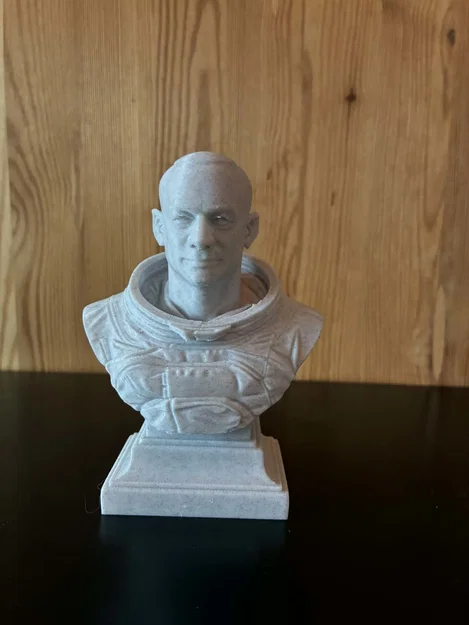 Tượng bán thân Buzz Edwin Eugene Aldrin Jr. - Image 2