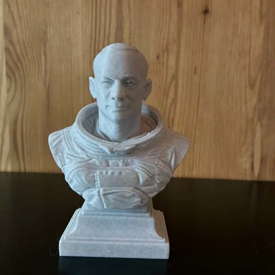 Tượng bán thân Buzz Edwin Eugene Aldrin Jr.