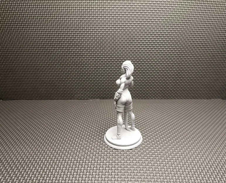 Sexy Tribal Guardian – Nữ chiến binh cầm trượng - Image 4