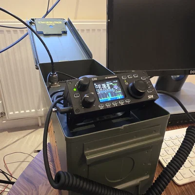 Hộp đựng Xiegu G90 cho hộp thiếc .50 cal/12.7mm