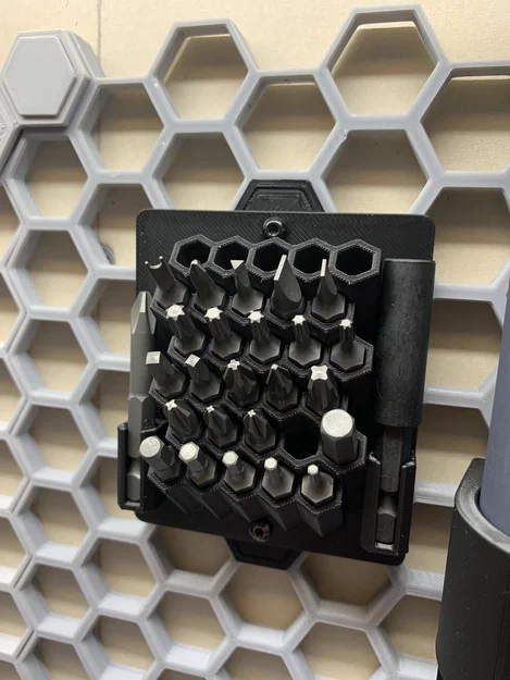 Honeycomb Wall - Giá đỡ 32 đầu vít lục giác - Image 1