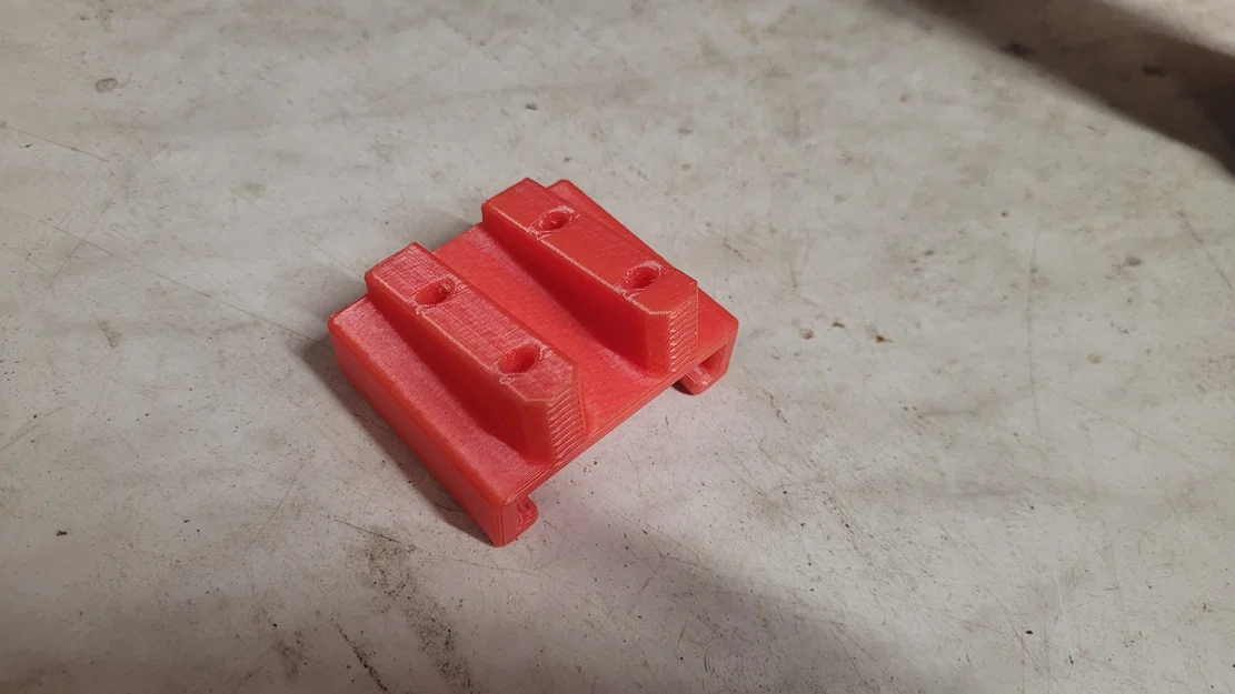 Giá treo pin Milwaukee M18 - Phụ kiện 3D cho xưởng gọn gàng - Image 2