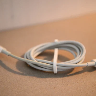 Kẹp giữ dây cáp (Cable clip) đơn giản, in nhanh