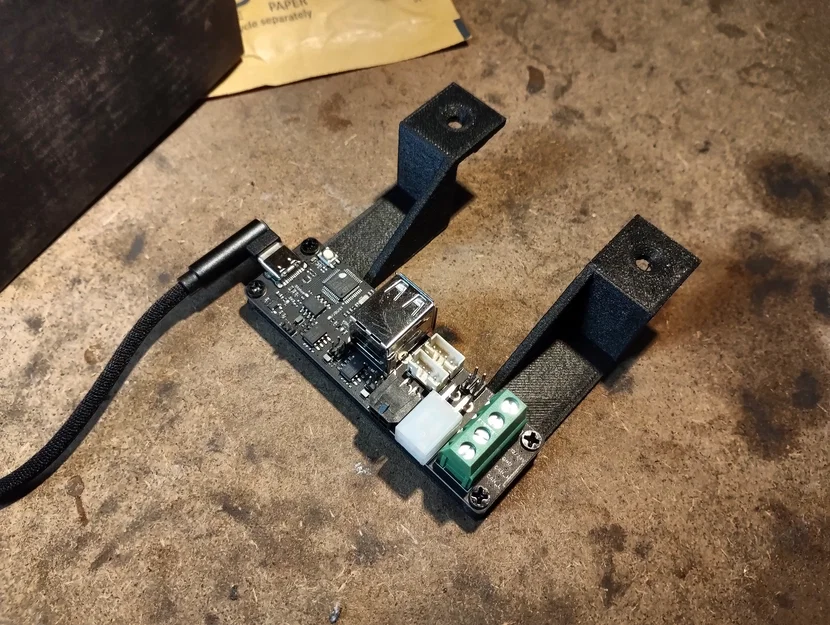 Ngàm gắn BTT U2C cho SV08 - Image 1