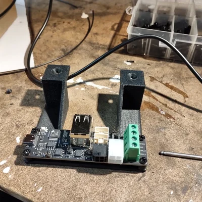 Ngàm gắn BTT U2C cho SV08