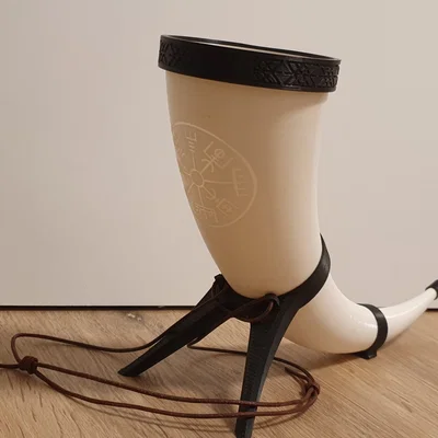 Sừng uống rượu Viking (Viking Drinking Horn) - Bản in 3D 0.5 lít