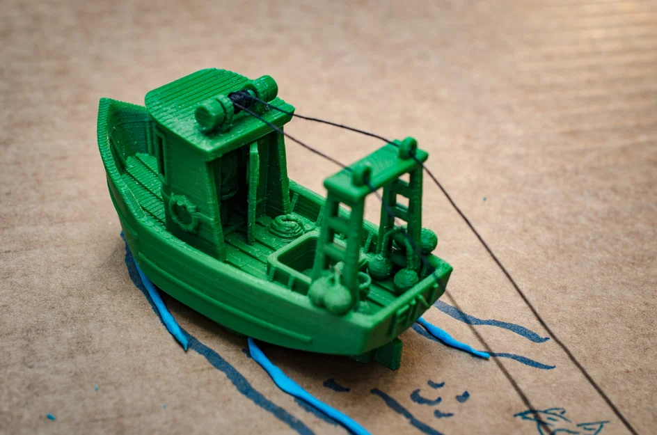 Mô hình tàu đánh cá nhỏ FIN - Image 5