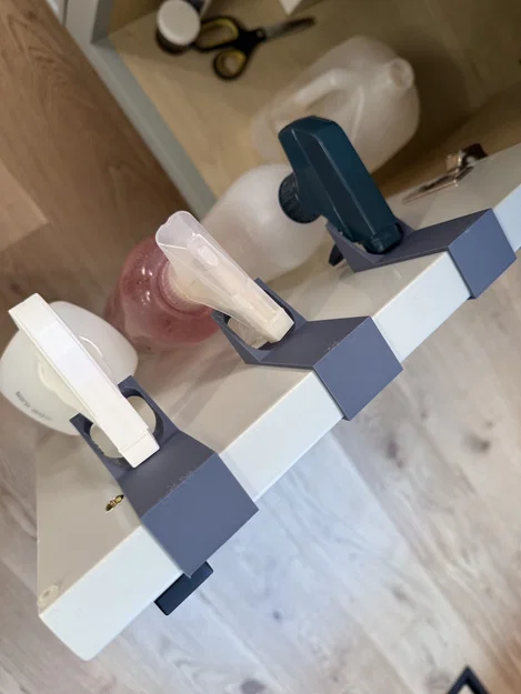 Móc Treo Bình Xịt Gọn Gàng Cho Cánh Tủ 27mm - Tối Ưu Không Gian - Image 2