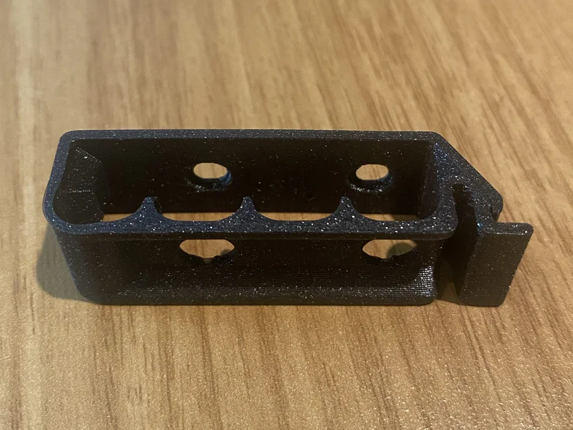 Kẹp giữ dây cáp KLAMMA có lỗ bắt vít - Giúp bàn làm việc gọn gàng - Image 2