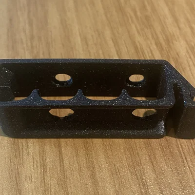 Kẹp giữ dây cáp KLAMMA có lỗ bắt vít - Giúp bàn làm việc gọn gàng