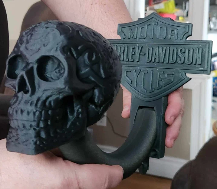 Giá treo mũ bảo hiểm phong cách Harley Davidson - Image 1