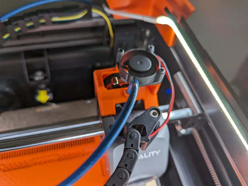 Ngàm gắn quạt tản nhiệt cho Extruder của Creality K1 - Image 1