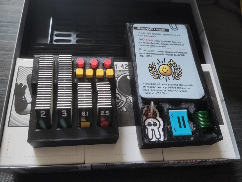 Khay đựng Bomb Busters chia làm hai phần, phù hợp cho máy in Prusa Mini [FreeCAD] - Image 2