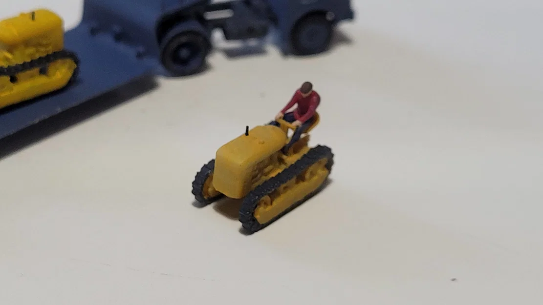 Mô hình máy kéo xích Oliver Cletrac tỷ lệ 1:148 của Haggy_23 - Image 5