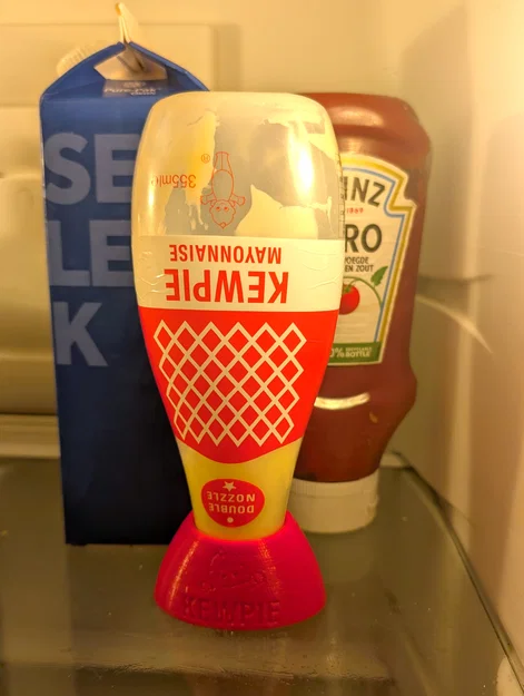 Giá đỡ chai sốt mayonnaise Kewpie - Image 2