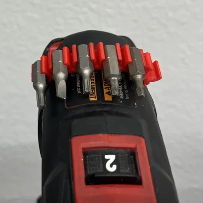 Giá gắn mũi khoan Milwaukee M12