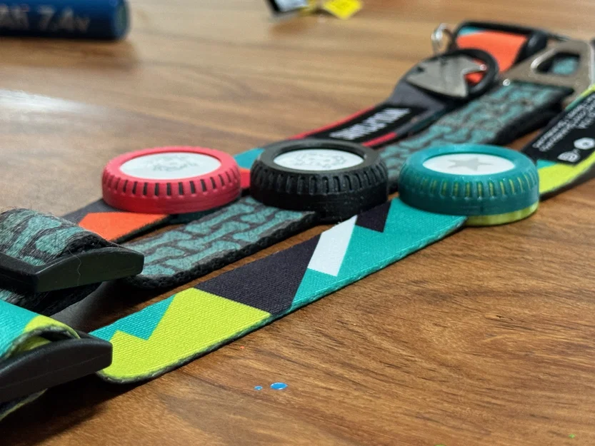 Ốp AirTag Cho Vòng Cổ/Dây Đeo Balo - Image 19